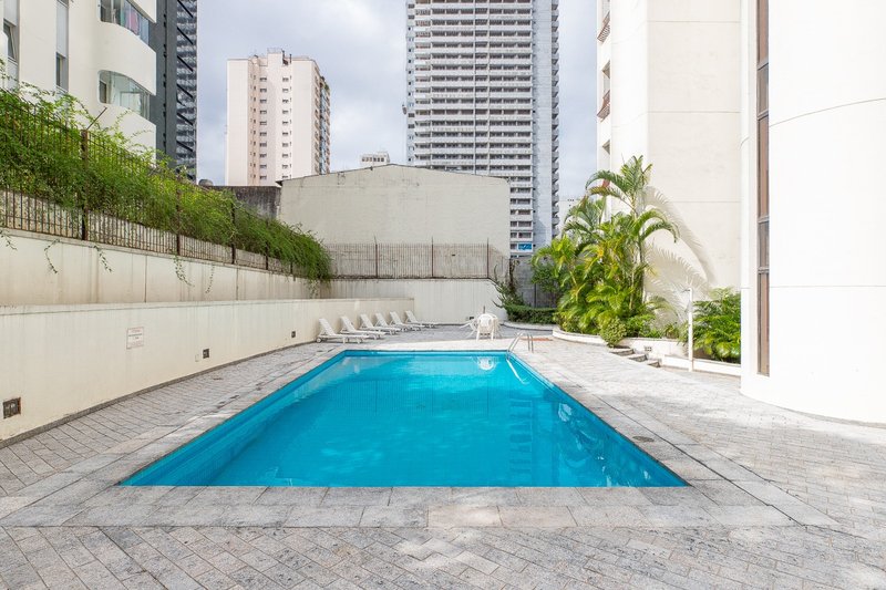 Apartamento 150m² em Moema 3 dormitórios 2 suítes 2 vagas Avenida Jamaris São Paulo - 