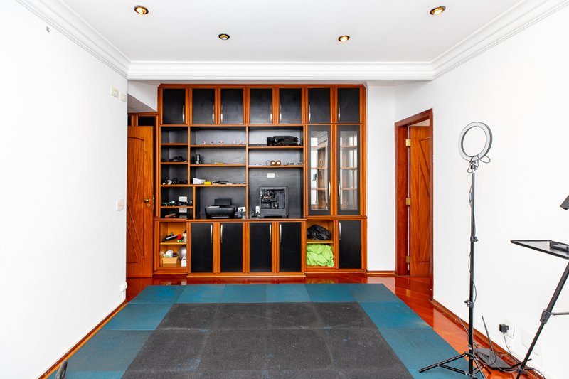 Apartamento 150m² em Moema 3 dormitórios 2 suítes 2 vagas Avenida Jamaris São Paulo - 
