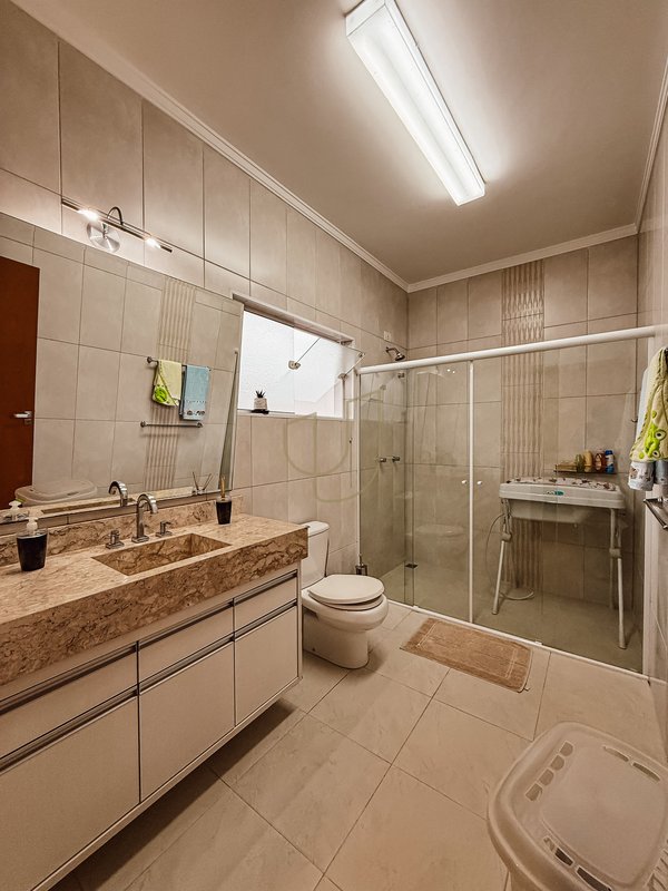 Casa com 4 Suítes no Residencial Jaguary Avenida Aquarela do Brasil São José dos Campos - 
