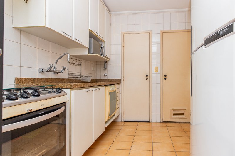 Apartamento 60m² na Vila Mariana 02 dorm 2 vagas Rua Paula Ney São Paulo - 