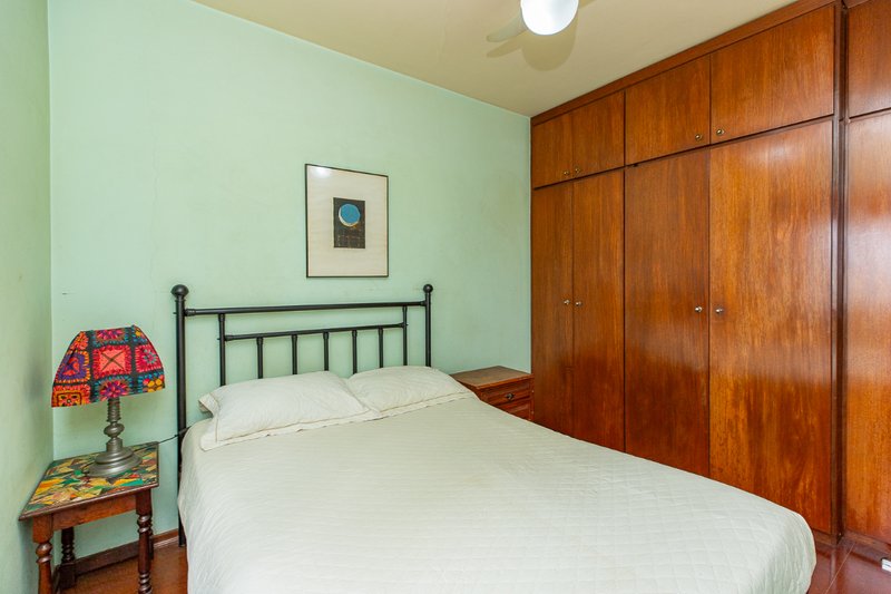 Apartamento 60m² na Vila Mariana 02 dorm 2 vagas Rua Paula Ney São Paulo - 