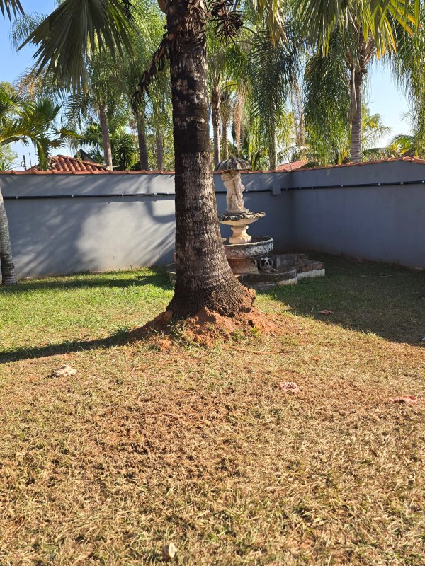 “OPORTUNIDADE”, ALUGO CHACARA COM CASA MOBILIADA NO CONDOMÍNIO VITASSAY EM BOITUVA/SP” Alameda das Araucárias Boituva - 