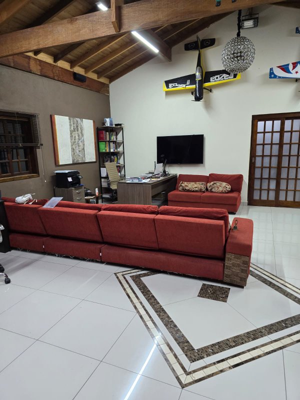 “OPORTUNIDADE”, ALUGO CHACARA COM CASA MOBILIADA NO CONDOMÍNIO VITASSAY EM BOITUVA/SP” Alameda das Araucárias Boituva - 