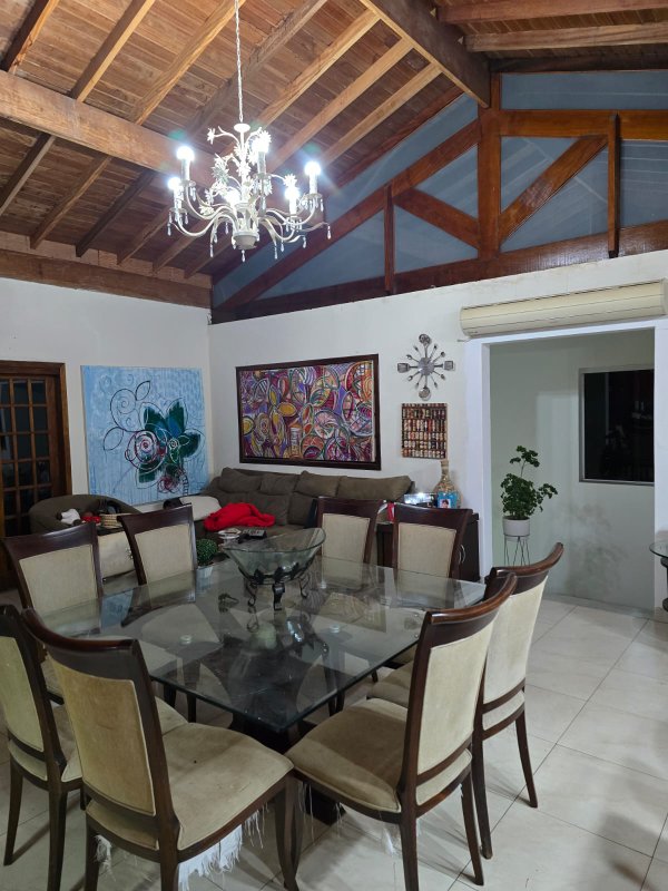 “OPORTUNIDADE”, ALUGO CHACARA COM CASA MOBILIADA NO CONDOMÍNIO VITASSAY EM BOITUVA/SP” Alameda das Araucárias Boituva - 