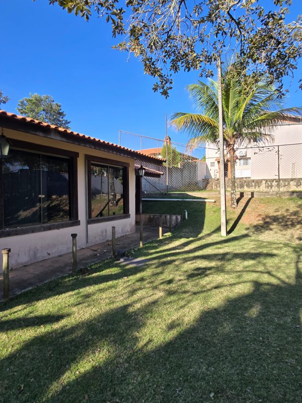 “OPORTUNIDADE”, ALUGO CHACARA COM CASA MOBILIADA NO CONDOMÍNIO VITASSAY EM BOITUVA/SP” Alameda das Araucárias Boituva - 