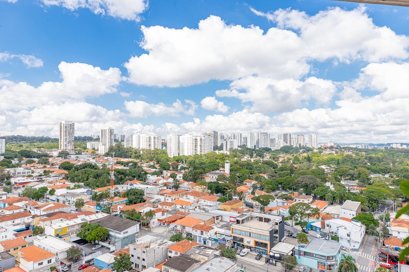 Apartamento 194m² na Chácara Santo Antônio 4 dorm 3 suítes 4 vagas Rua Fernandes Moreira São Paulo - 