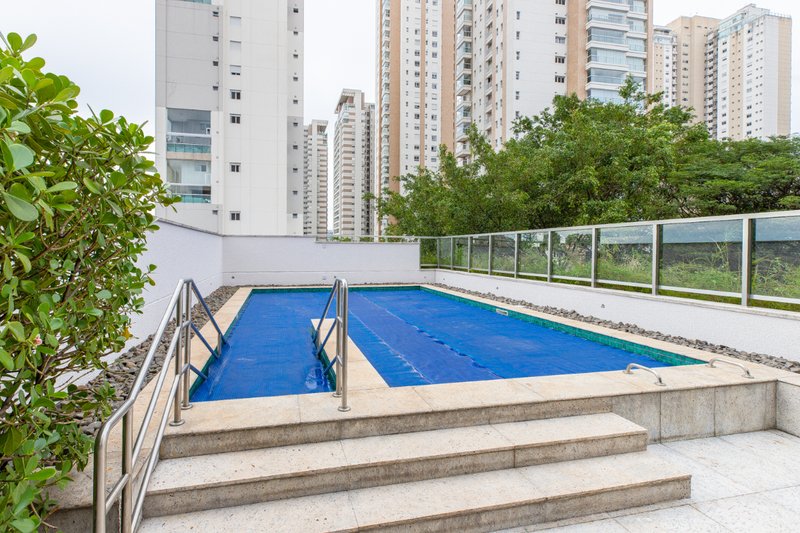 Apartamento 485m² no Campo Belo 3 suítes 5 vagas Rua Zacarias de Gois São Paulo - 