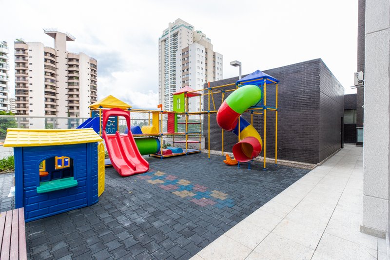 Apartamento 485m² no Campo Belo 3 suítes 5 vagas Rua Zacarias de Gois São Paulo - 