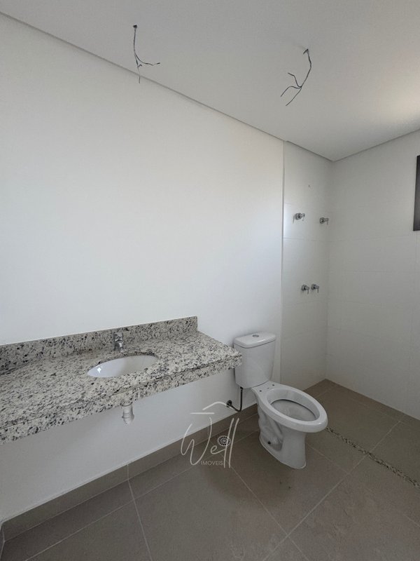 Apartamento Condominio Aroeiras no Bairro Jardim 176m2 - 03 suítes - 03 vagas  Santo André - 