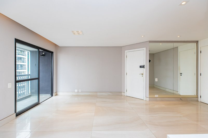 Apartamento 90m² em Moma 2 dorm 1 suíte 2 vagas Avenida dos Eucaliptos São Paulo - 