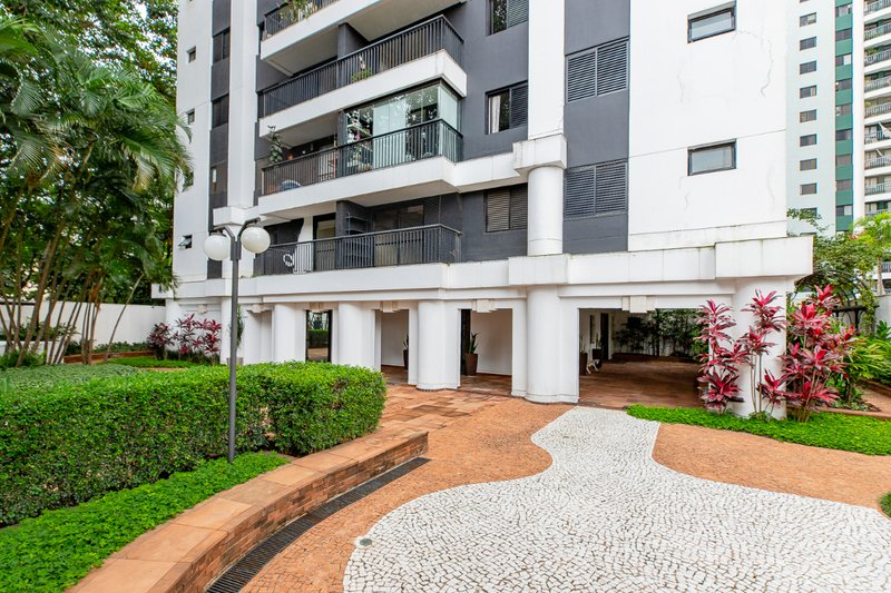 Apartamento 90m² em Moma 2 dorm 1 suíte 2 vagas Avenida dos Eucaliptos São Paulo - 
