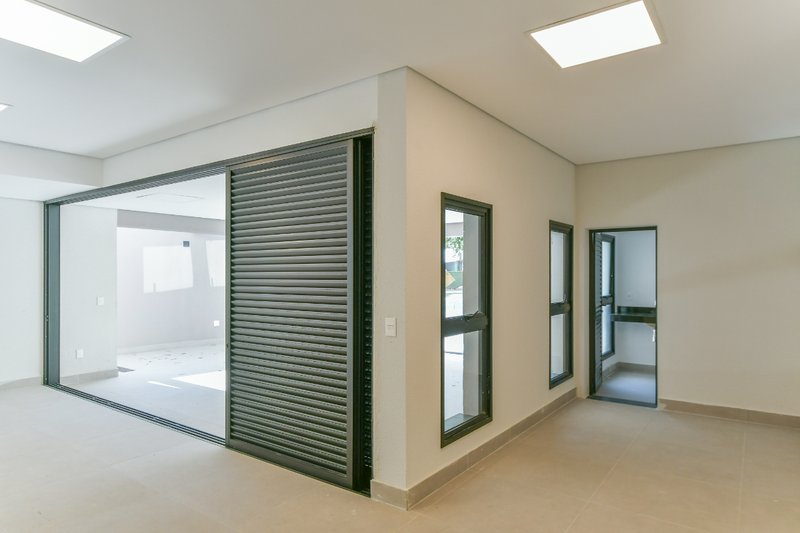 Casa em Condomínio em Alphaville 546m² 4 suítes 5 vagas Alameda das Embaúbas Santana de Parnaíba - 