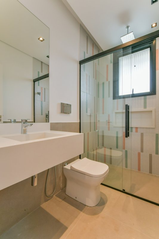 Casa em Condomínio em Alphaville 546m² 4 suítes 5 vagas Alameda das Embaúbas Santana de Parnaíba - 