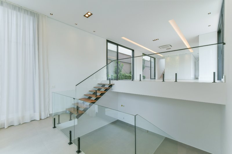 Casa em Condomínio em Alphaville 546m² 4 suítes 5 vagas Alameda das Embaúbas Santana de Parnaíba - 