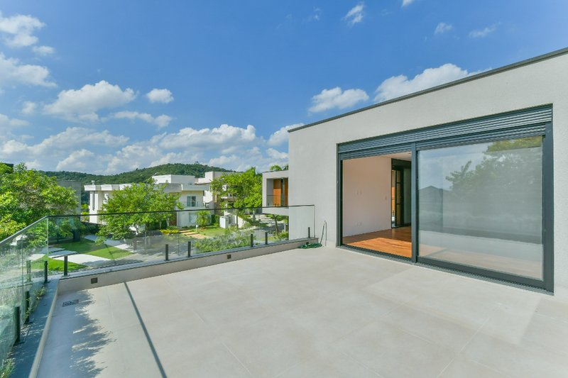 Casa em Condomínio em Alphaville 546m² 4 suítes 5 vagas Alameda das Embaúbas Santana de Parnaíba - 