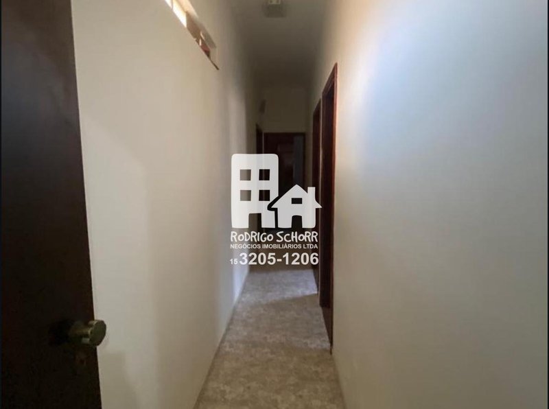 🏡 Casa à Venda na Av. Zilah de Aquino – Oportunidade Imperdível! LOTE INTEIRO - Tatuí - 