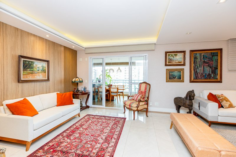 Apartamento 151m² no Campo Belo 3 suítes 3 vagas Rua República do Iraque São Paulo - 