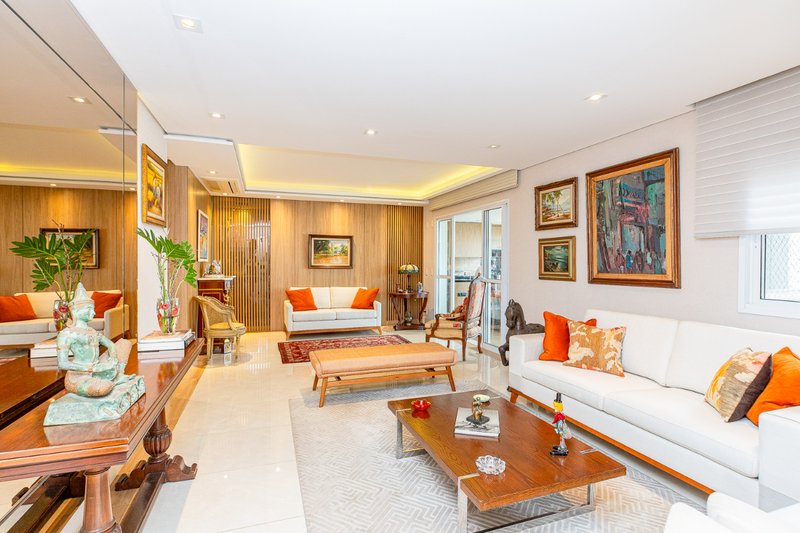 Apartamento 151m² no Campo Belo 3 suítes 3 vagas Rua República do Iraque São Paulo - 