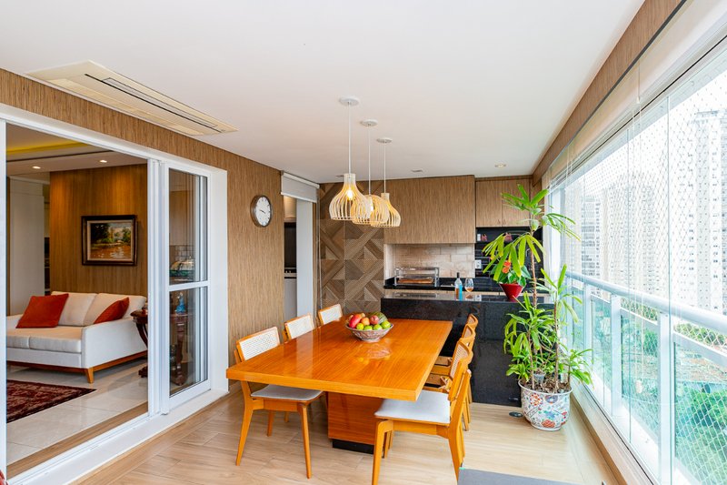 Apartamento 151m² no Campo Belo 3 suítes 3 vagas Rua República do Iraque São Paulo - 