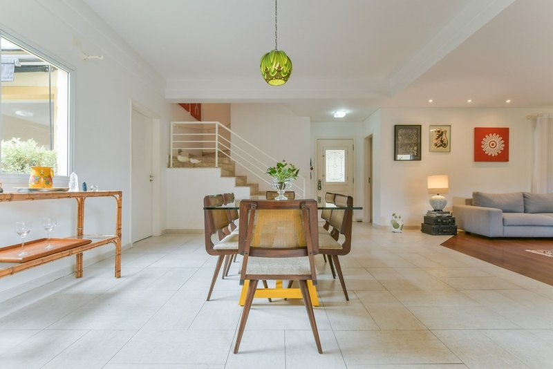 Casa em Condomínio 273m² no Campo Belo 4 suítes 3 vagas Rua João Álvares Soares São Paulo - 