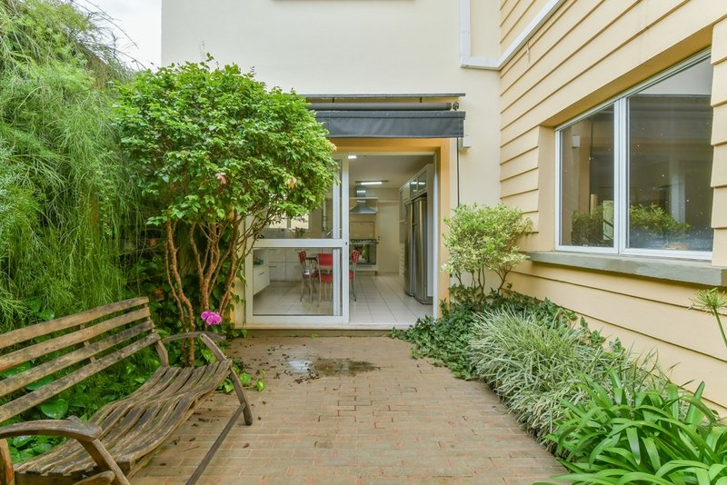 Casa em Condomínio 273m² no Campo Belo 4 suítes 3 vagas Rua João Álvares Soares São Paulo - 