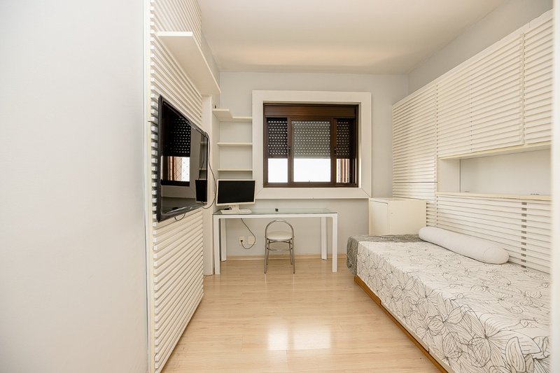 Apartamento 162m² em Moema 3 suítes 3 vagas Avenida Jandira São Paulo - 