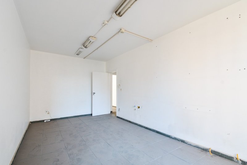 Conjunto Comercial próximo à Av Paulista 145m² Rua Luís Coelho São Paulo - 