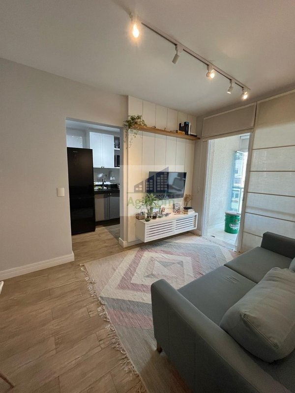 APARTAMENTO SEMI MOBILIADO PARA LOCAÇÃO COM 1 DORMITÓRI EM BELA VISTA Rua Major Quedinho São Paulo - 