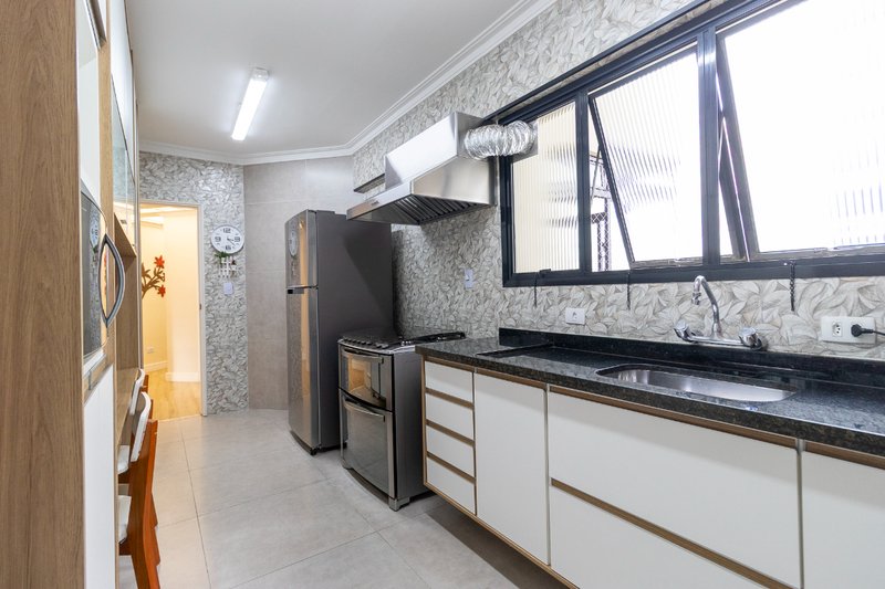 Apartamento 124m² na Vila Mascote 4 dorm 3 suítes 3 vagas Rua Engenheiro Jorge Oliva São Paulo - 