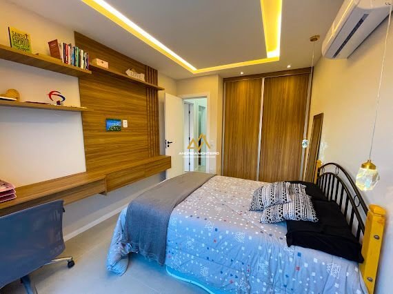 Casa com 3 dormitórios à venda, 206 m² por R$ 1.590.000,00 - Centro - Maricá/RJ Rodovia Amaral Peixoto Km 30 Maricá - 
