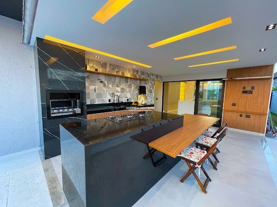 Casa com 3 dormitórios à venda, 206 m² por R$ 1.590.000,00 - Centro - Maricá/RJ Rodovia Amaral Peixoto Km 30 Maricá - 