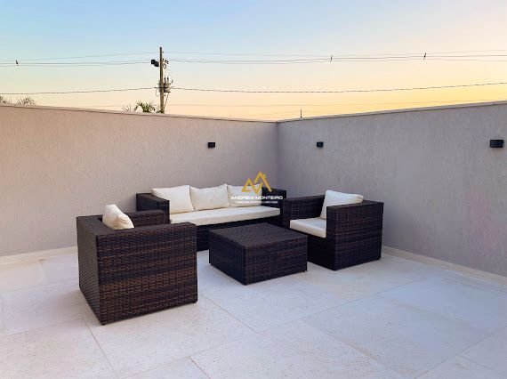 Casa com 3 dormitórios à venda, 206 m² por R$ 1.590.000,00 - Centro - Maricá/RJ Rodovia Amaral Peixoto Km 30 Maricá - 