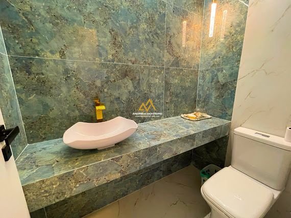 Casa com 3 dormitórios à venda, 206 m² por R$ 1.590.000,00 - Centro - Maricá/RJ Rodovia Amaral Peixoto Km 30 Maricá - 