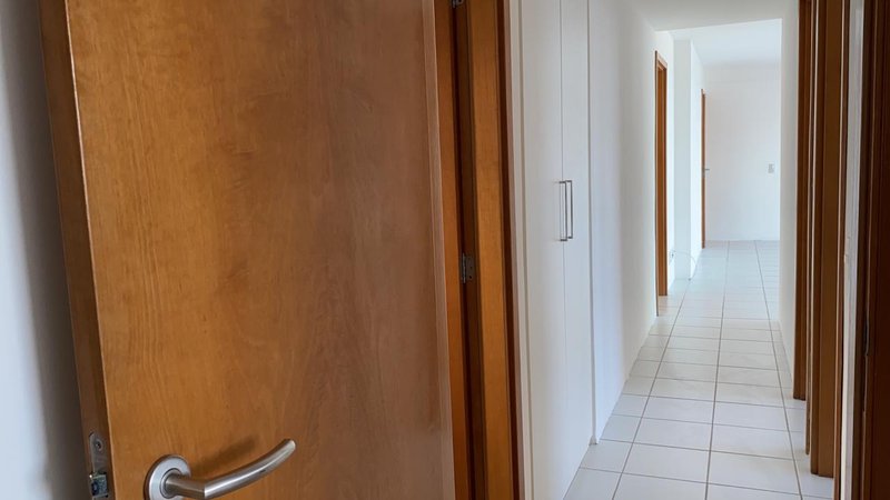 Apartamento à venda com 3 quartos sendo uma suíte, 105m² área útil por R$ 1.250.000,00 Rua Francisco da Cunha Recife - 