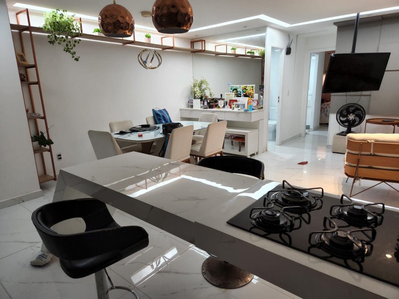Apartamento à venda com 2 quartos sendo uma suíte, 71m² área útil por R$ 680.000,00 Rua Amália Bernardino de Sousa Recife - 