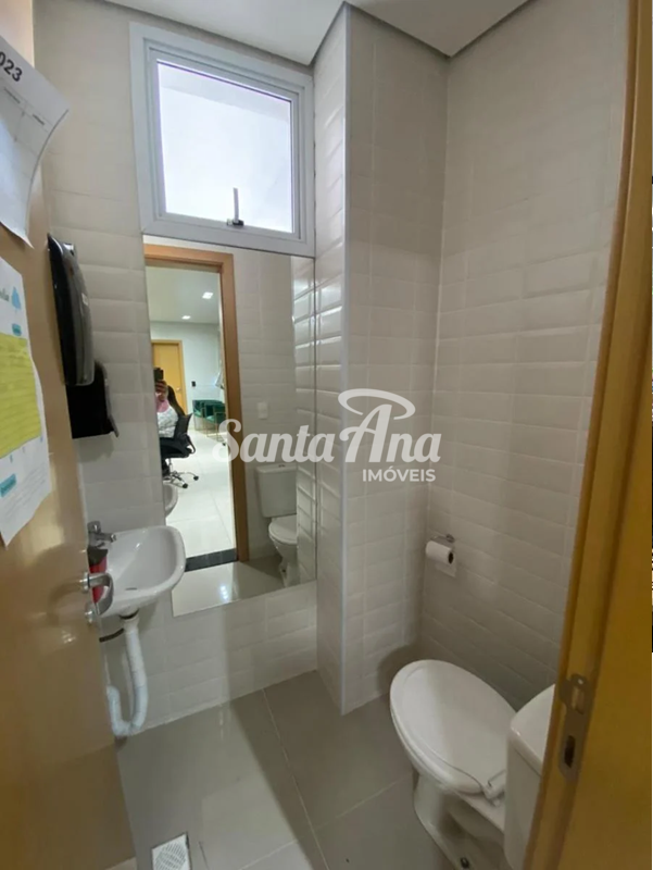 Sala Comercial Mobiliada à venda | 65 m² | R$ 545.000 | Bairro Alto | Piracicaba/SP - Piracicaba - Banheiro