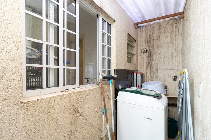 Casa em Indianópolis com 180m² 4 dorm Rua Lydia Simões Cabral São Paulo - 
