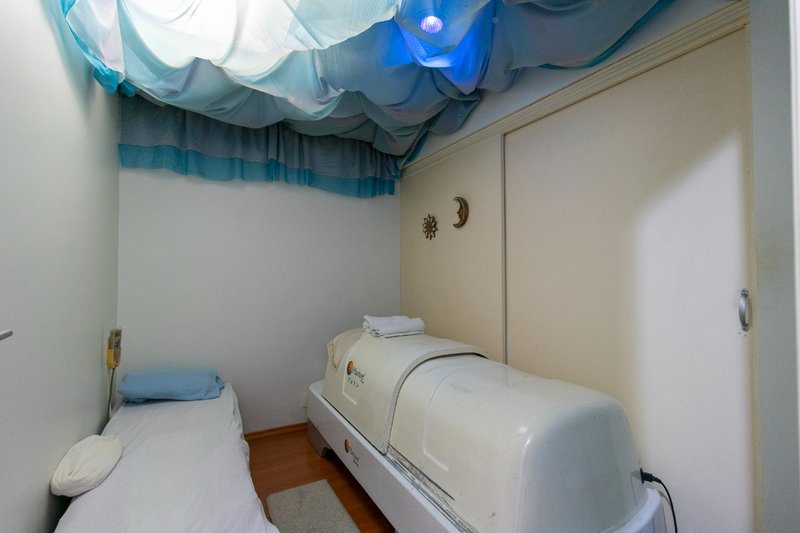 Casa em Indianópolis com 180m² 4 dorm Rua Lydia Simões Cabral São Paulo - 