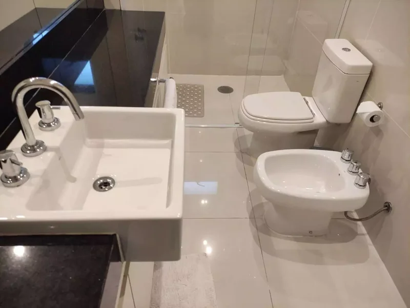 ALUGA-SE LINDO  66M2 – 1 QUARTO - 2 VAGAS - MOBILIADO - EXCELENTE LOCALIZAÇÃO Rua Elvira Ferraz São Paulo - 