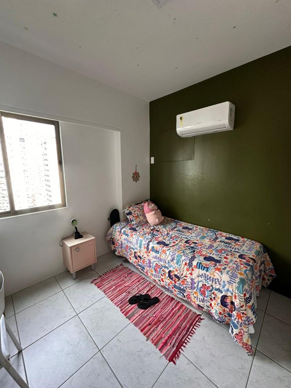 Apartamento à venda com 3 quartos sendo uma suíte, 93m² área útil por R$ 800.000,00 Rua José Paraíso Recife - 