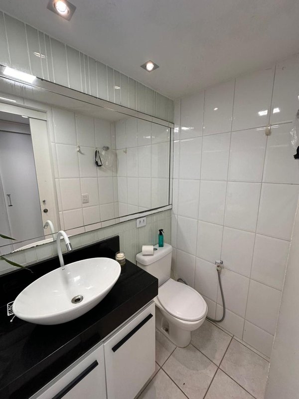 Apartamento à venda com 3 quartos sendo uma suíte, 93m² área útil por R$ 800.000,00 Rua José Paraíso Recife - 