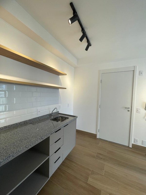 Studio 33m² em Cerqueira César Rua Cristiano Viana São Paulo - 