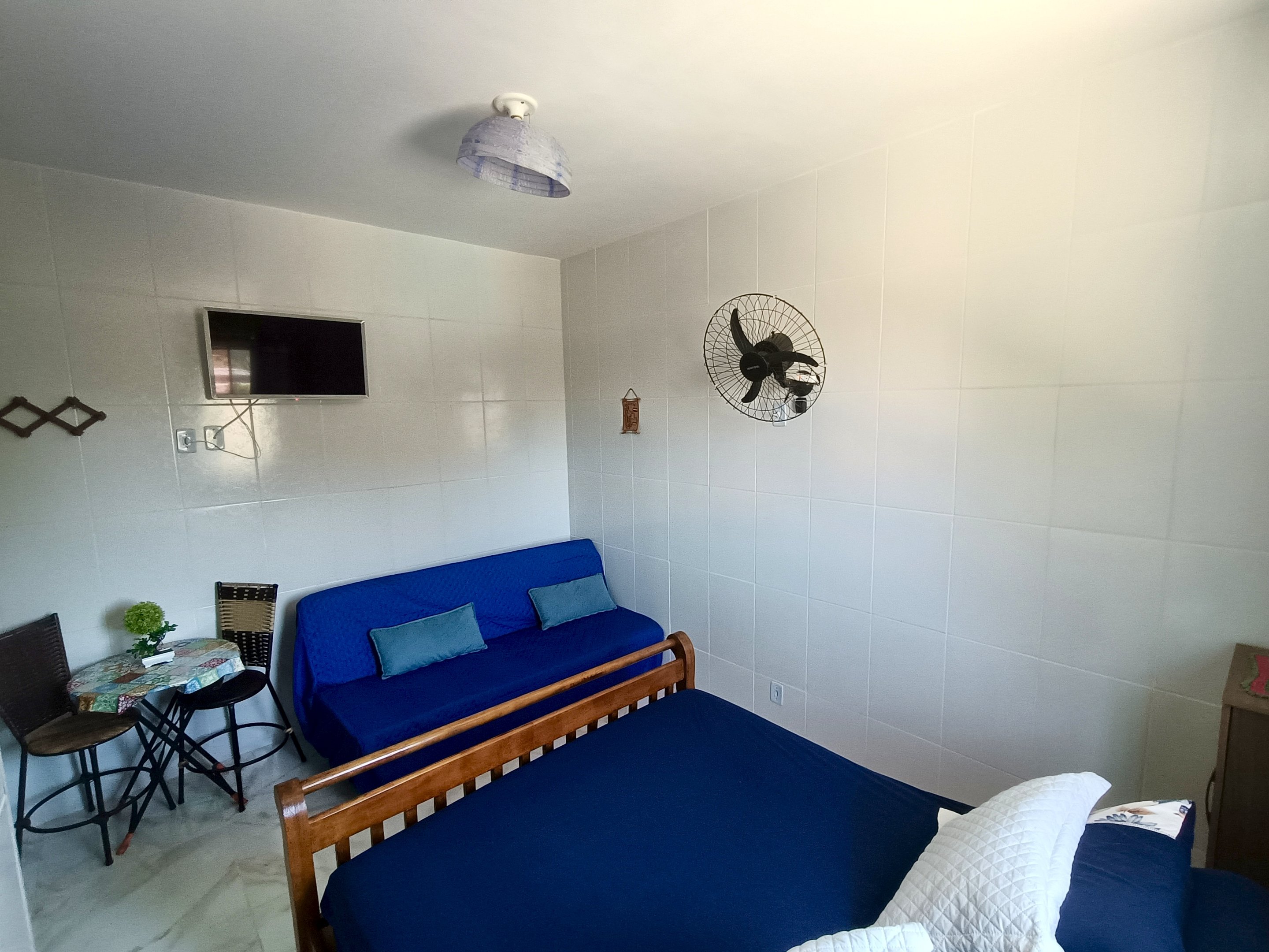 Casa à venda com 8 quartos, 239m² - Foto 8