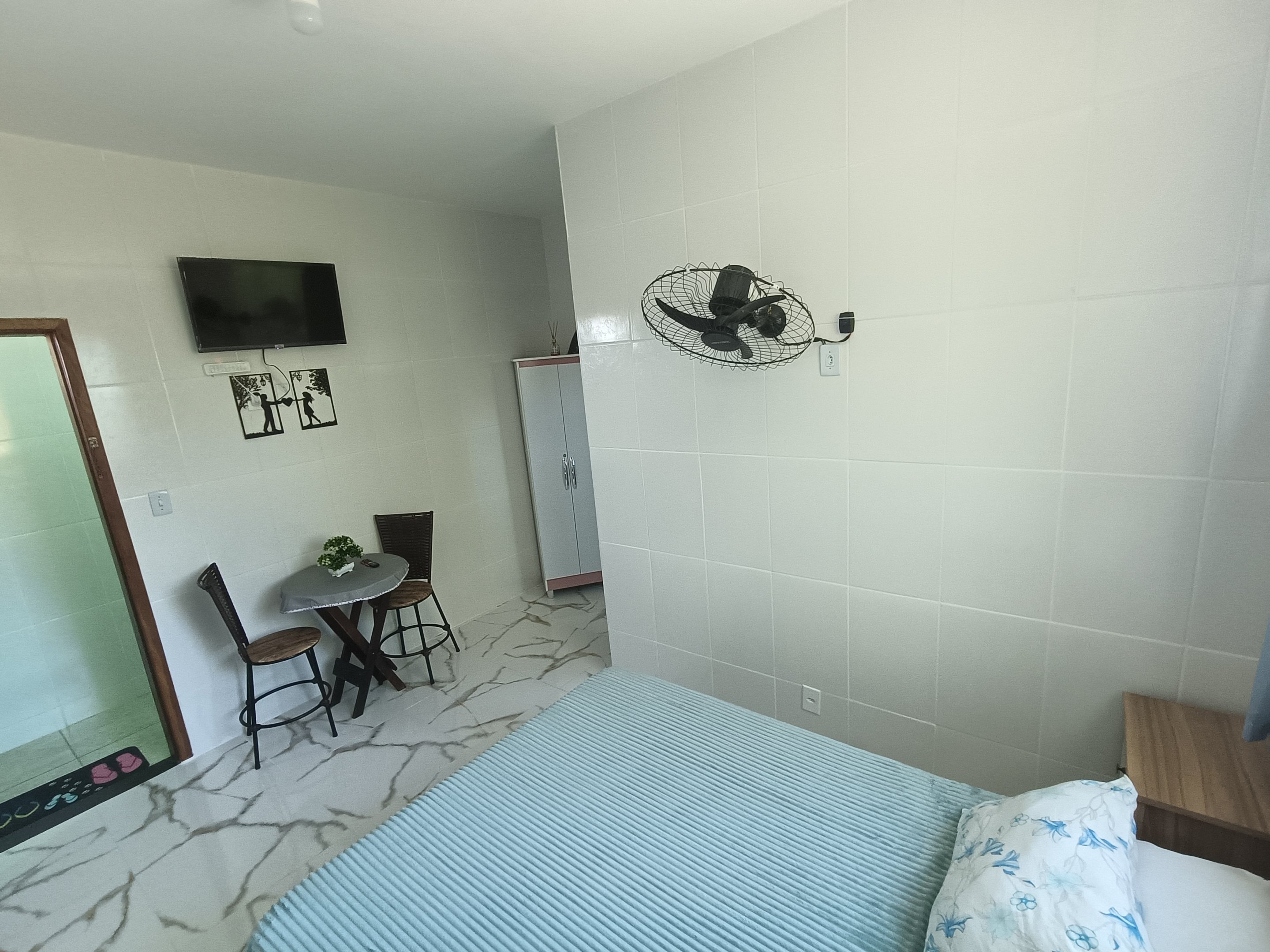 Casa à venda com 8 quartos, 239m² - Foto 13