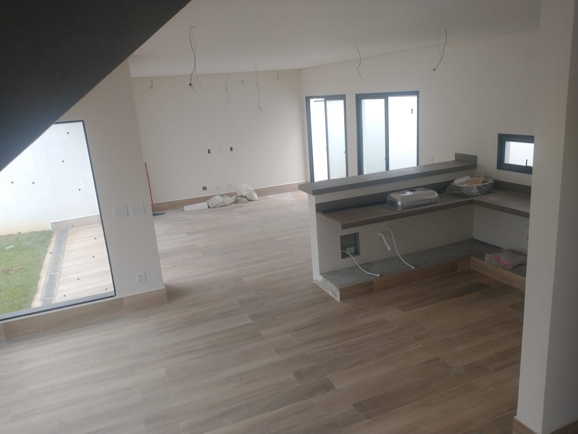 Casa com 3 dormit&oacute;rios &agrave; venda,162m&sup2; - Condom&iacute;nio  Terras de S&atilde;o Francisco - Sorocaba -SP Avenida Paraná Sorocaba - 