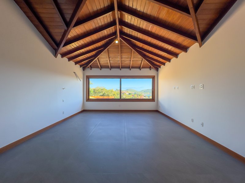 Mansão a venda com vista espetacular na Ferradura em Búzios Rua Hildegard Rosenthal Armação dos Búzios - 