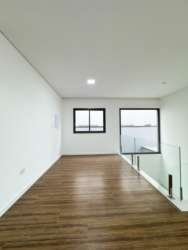 Casa arquitetura contemporânea, nova no Real Park Av Renova dos Santos Arujá - 