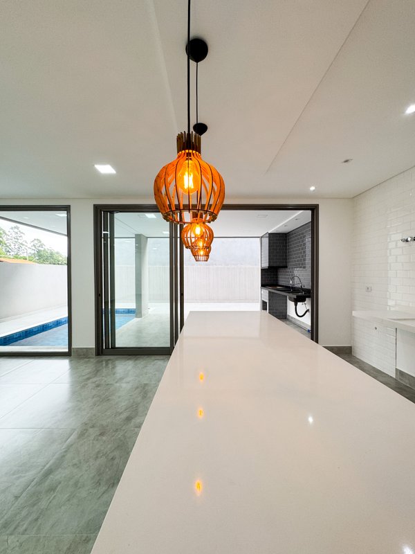 Casa arquitetura contemporânea, nova no Real Park Av Renova dos Santos Arujá - 