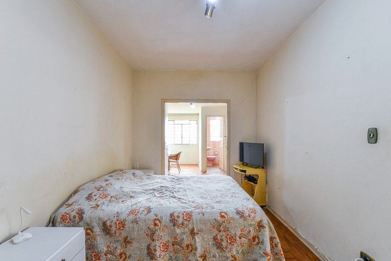 Casa com 199m² em Indianópolis 3 dorm 1 suíte 4 vagas Avenida Iraí São Paulo - 