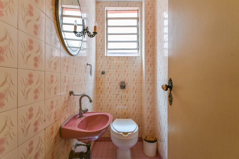 Casa com 199m² em Indianópolis 3 dorm 1 suíte 4 vagas Avenida Iraí São Paulo - 